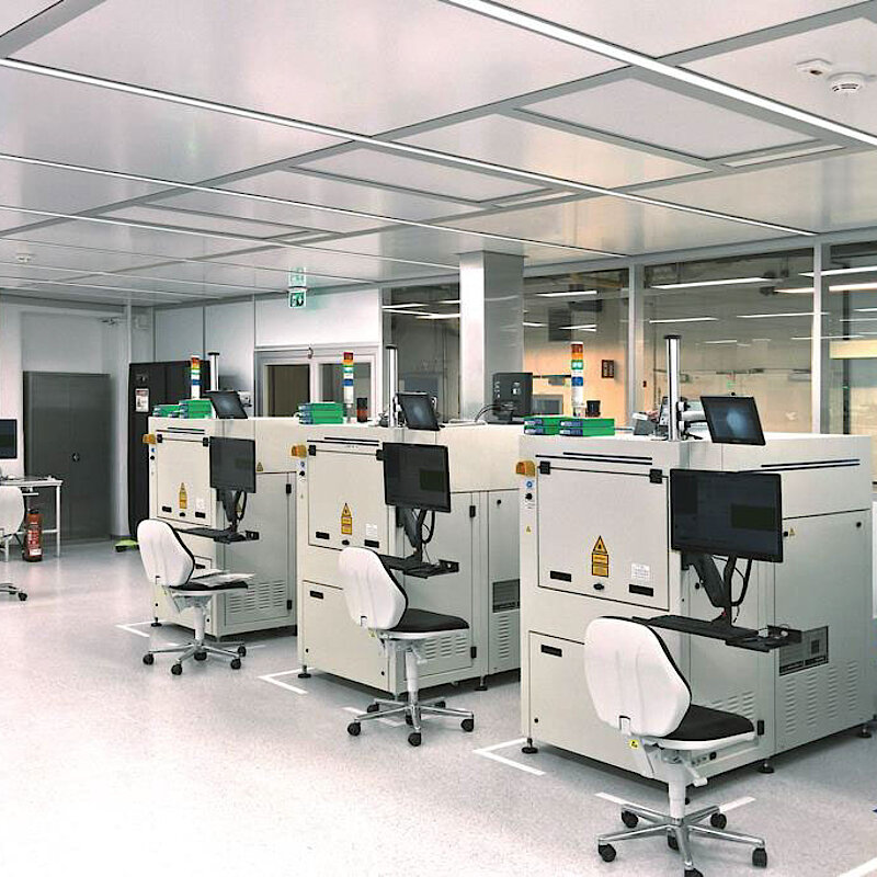 Salle blanche pour la production de composants électroniques, ISO 7